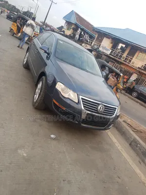 Volkswagen Passat 2.0 2008 Blue