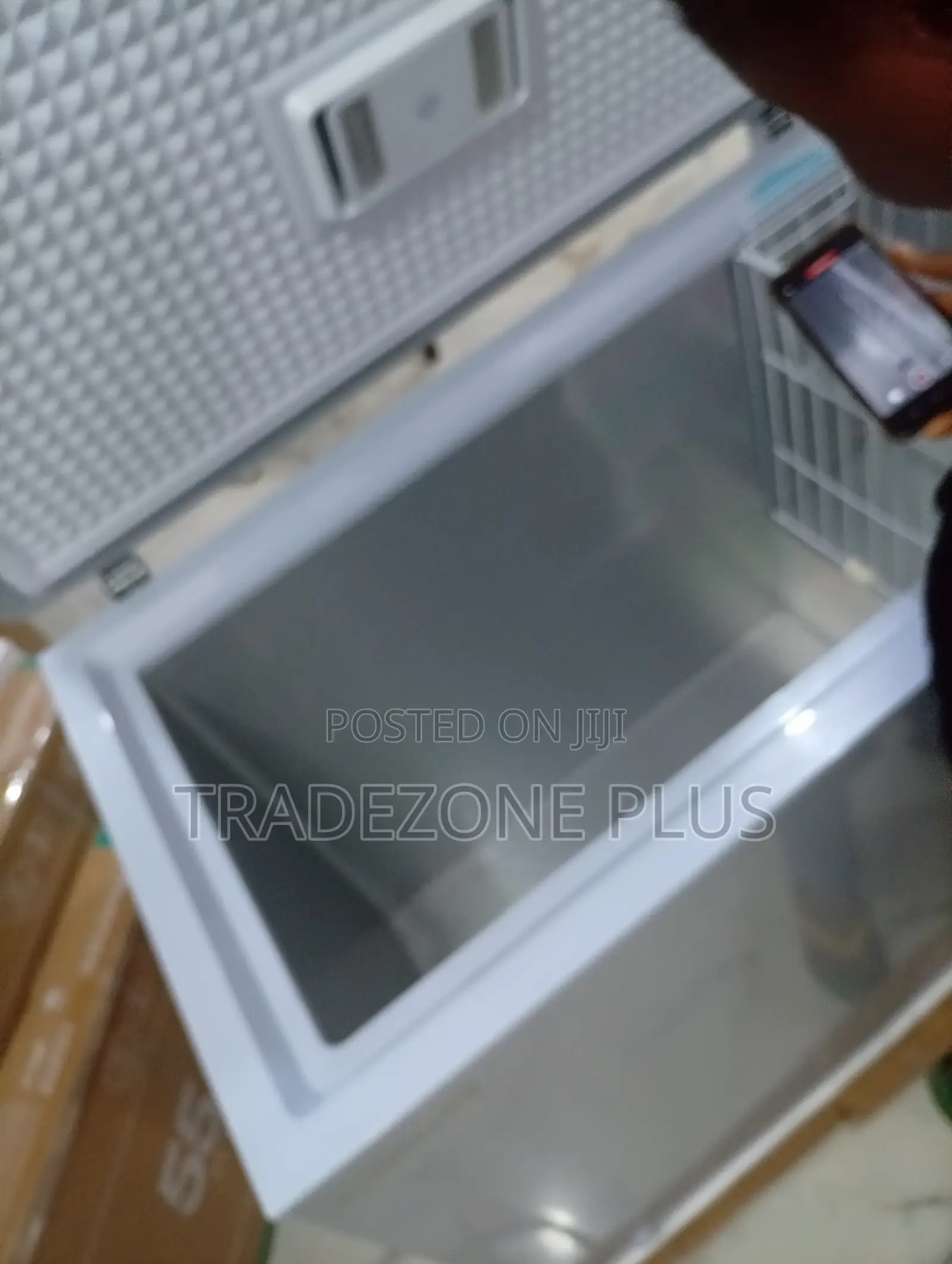 Scanfrost 300l Freezer With Inverter