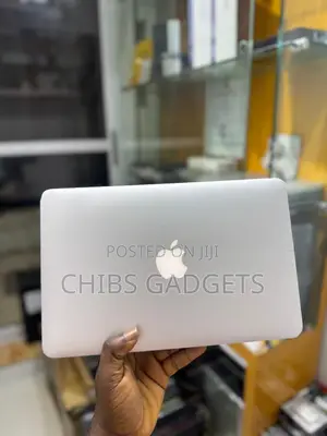 Laptop Apple MacBook 2015 4GB SSD 256GB