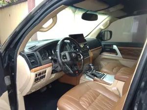 Toyota Land Cruiser 2014 Black