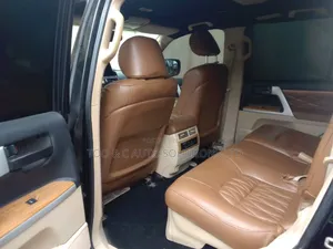 Toyota Land Cruiser 2014 Black