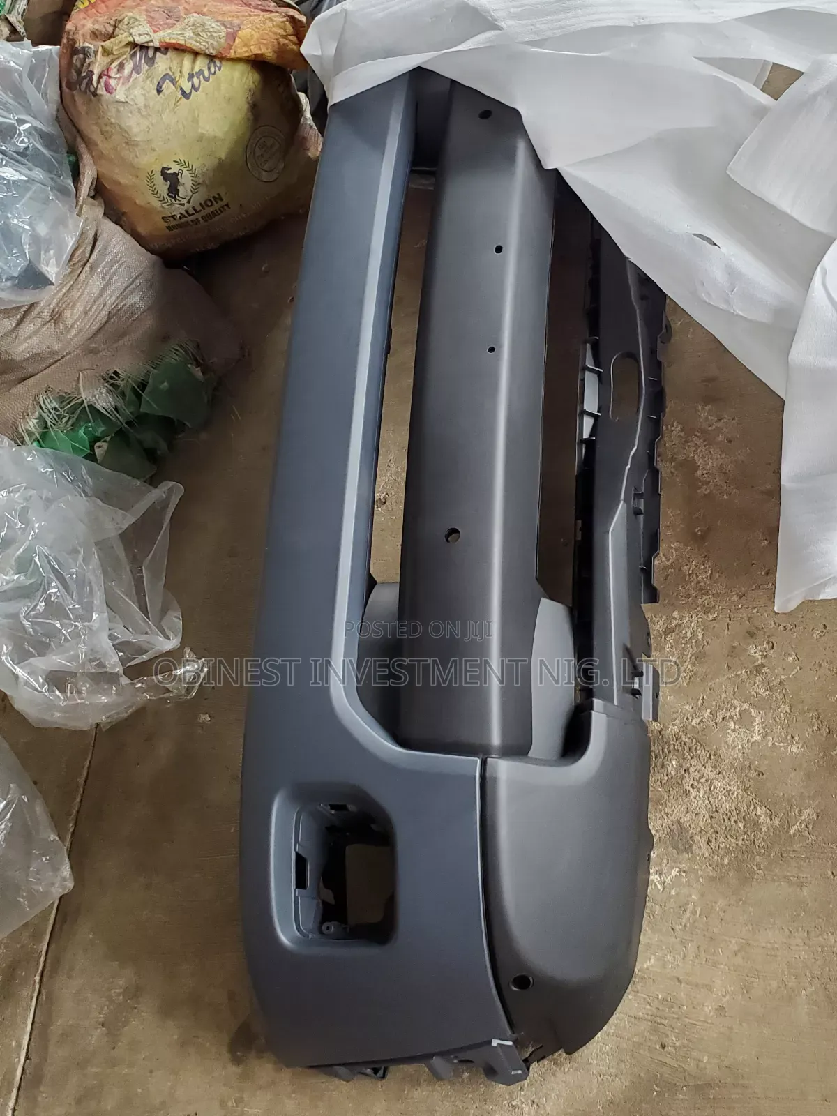 New Front Bumper for Land Rover Lr4