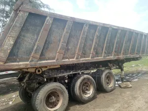 70 Tone Bucket Company Used