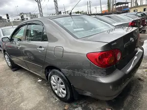 Toyota Corolla 2004 Gray