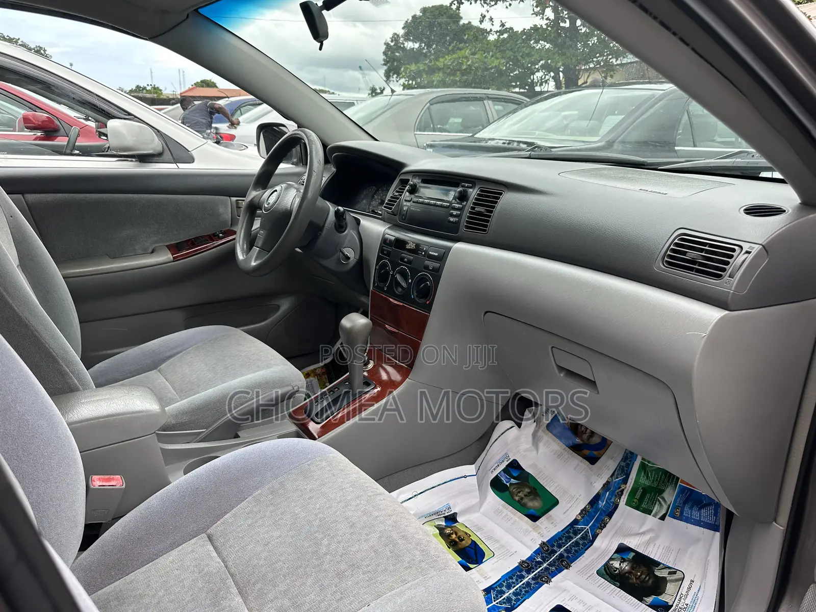 Toyota Corolla 2004 Gray