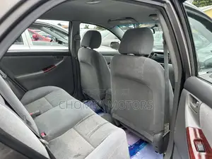 Toyota Corolla 2004 Gray