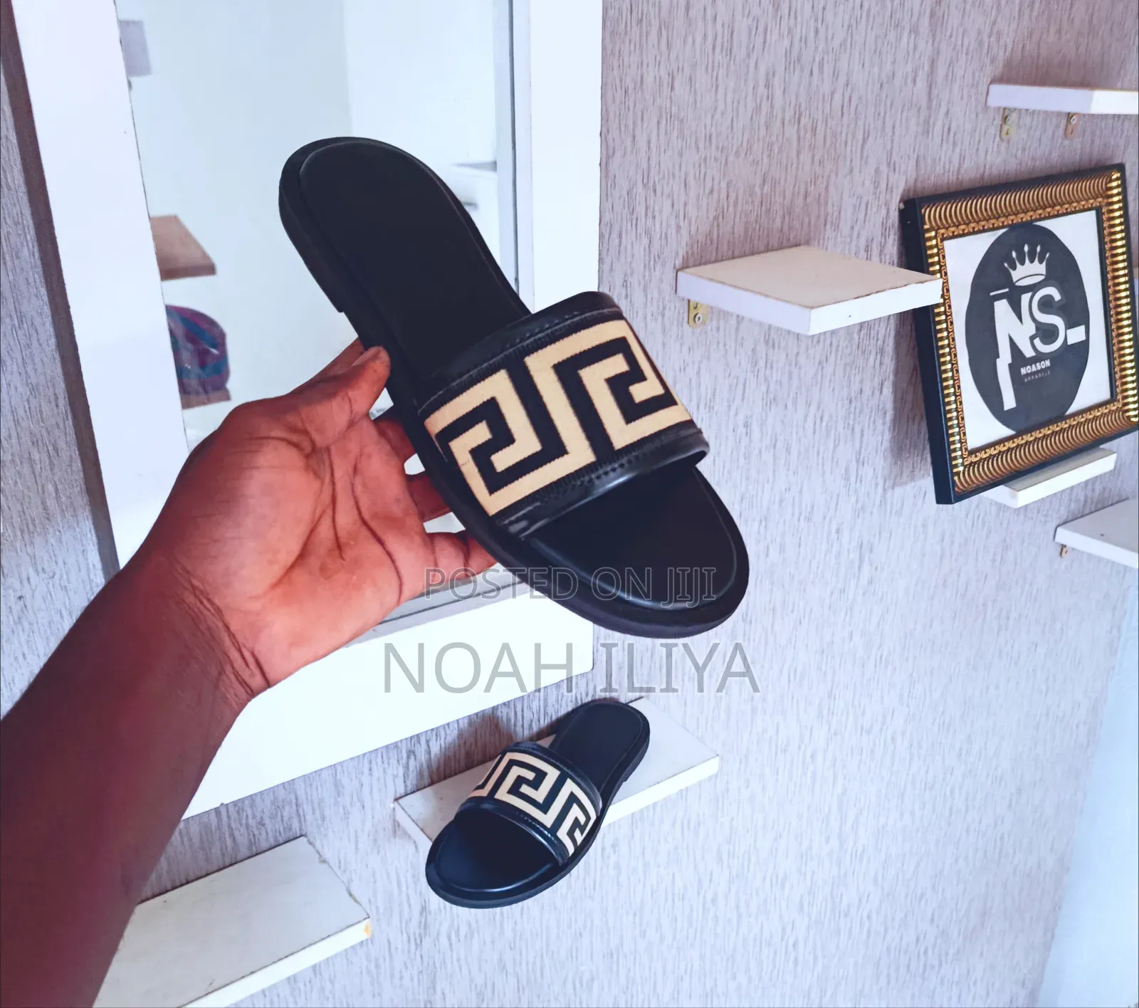 Slippers Palms