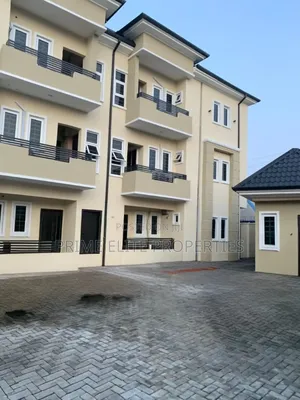 Furnished 12bdrm Block of Flats in Osongoma Housing, Uyo for sale