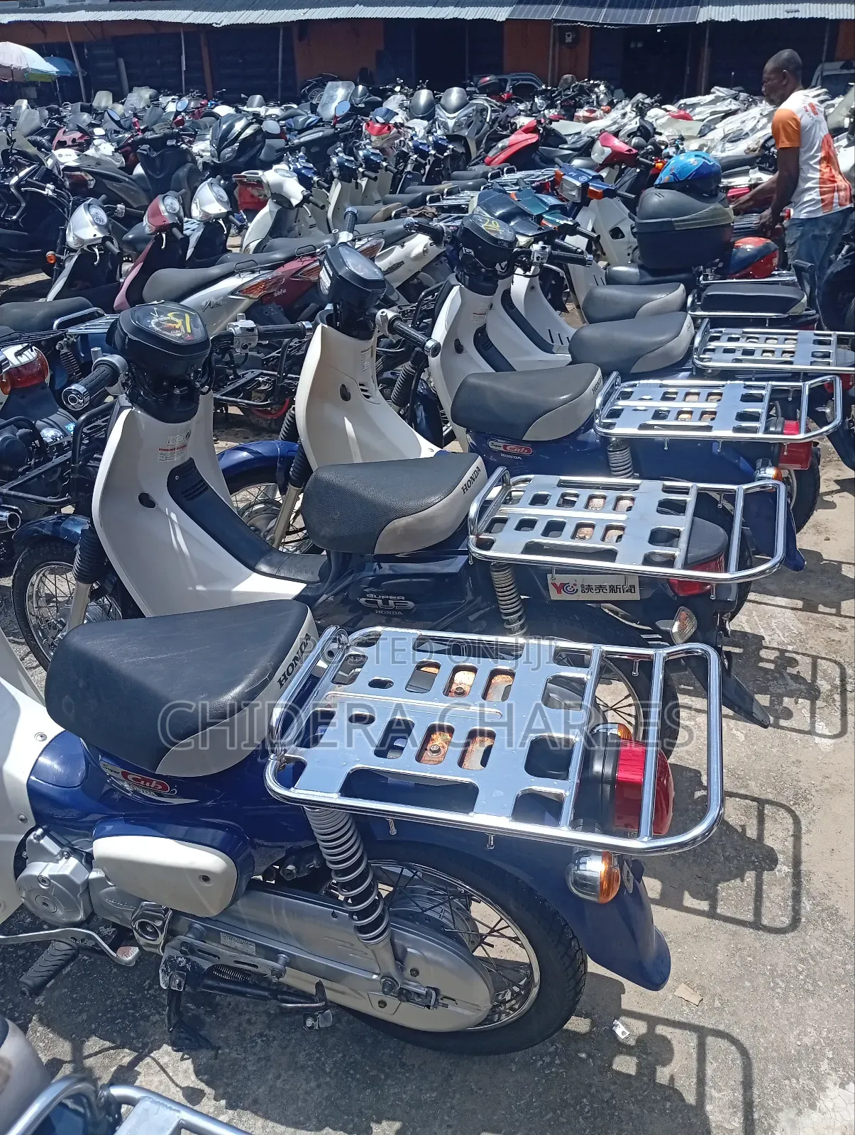 Honda CB 2015 Blue