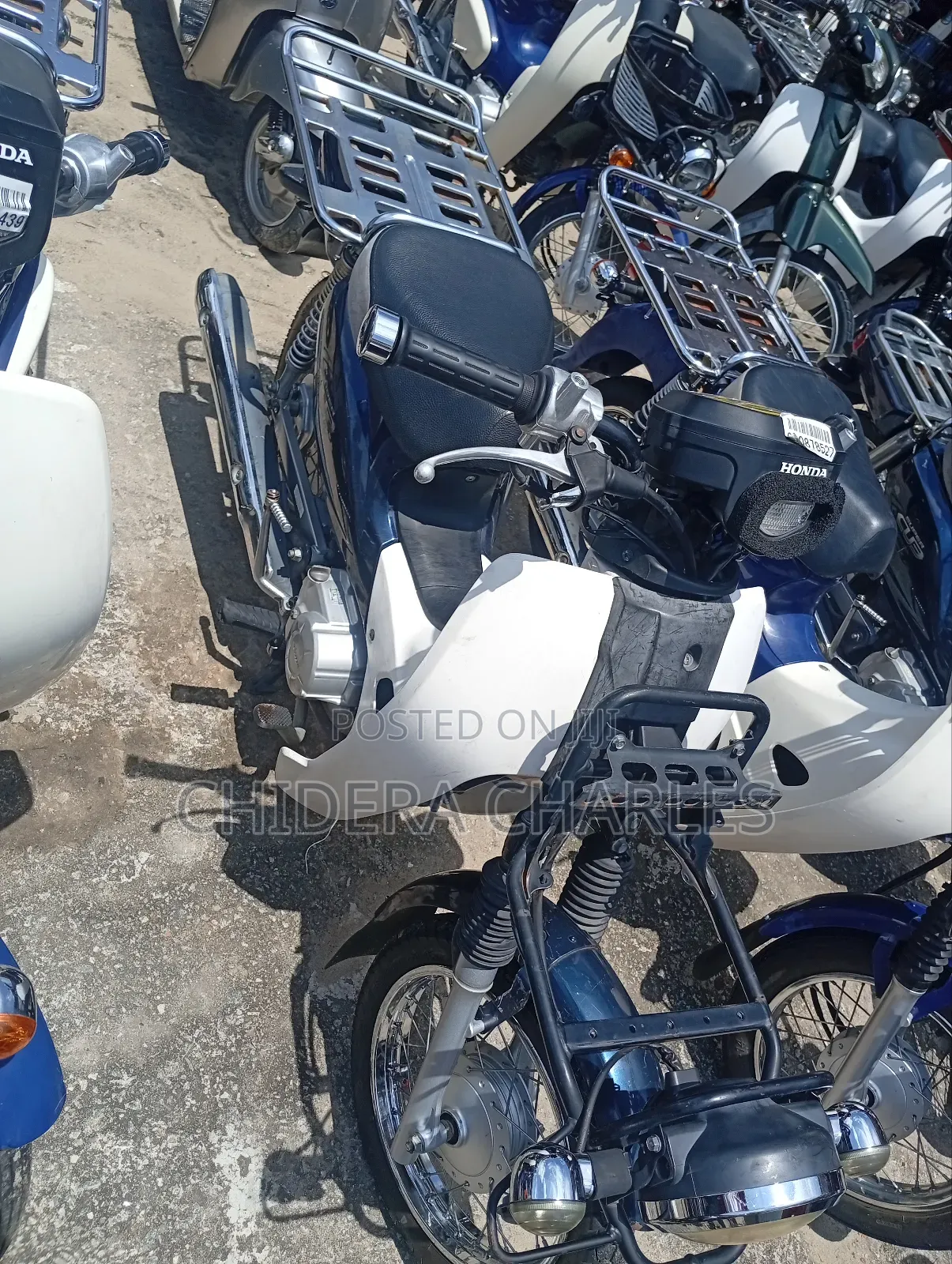 Honda CB 2015 Blue