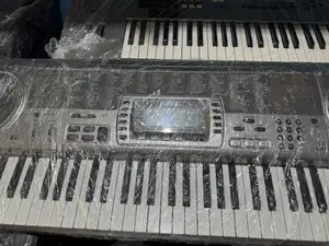 Casio Lk 80 Electronic Keyboard