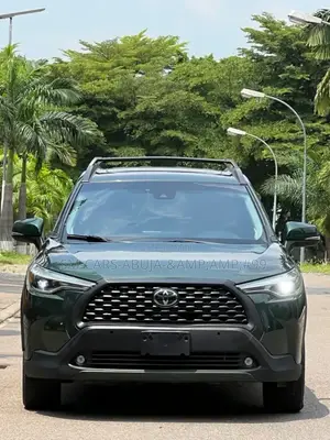 Toyota Corolla Cross 2022 Green