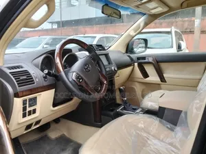 Toyota Land Cruiser Prado 4.0 Petrol TX-L 2017 Black