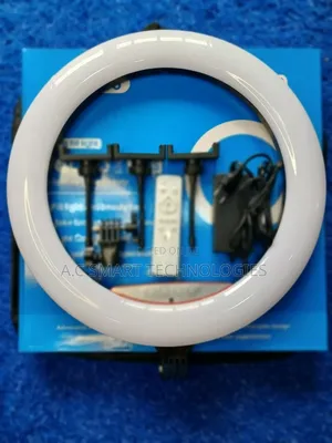 LJJ-45 18"Ring Light Big Face With Light Stand and Three Phone Holder