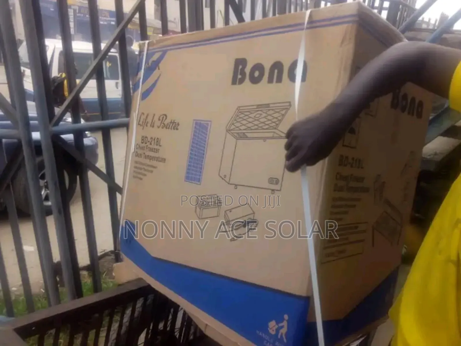 Bona 218l Chest Freezer Ac/Dc