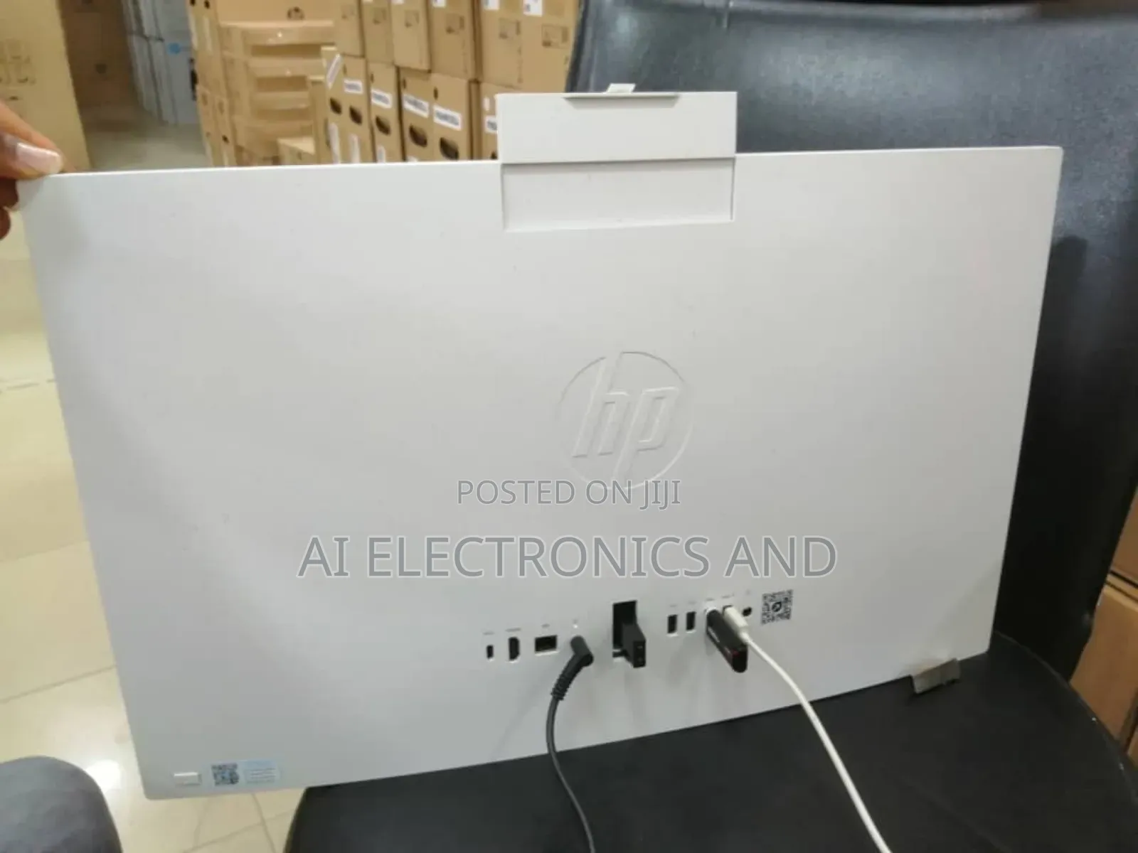 New Desktop Computer HP AiO 24 8GB Intel Core I3 SSD 512GB