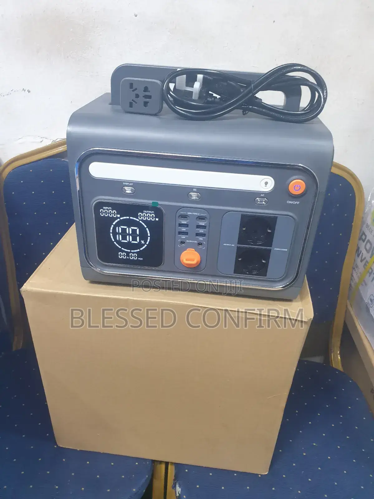 1.2kva Solar Generator With 300w Solar Panel