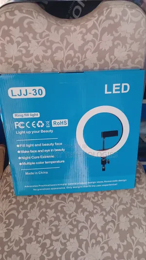 LJJ-30 12 Inches Ringlight With Lightstand