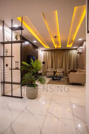 Luxury 2-Bedroom Serviced Apartment