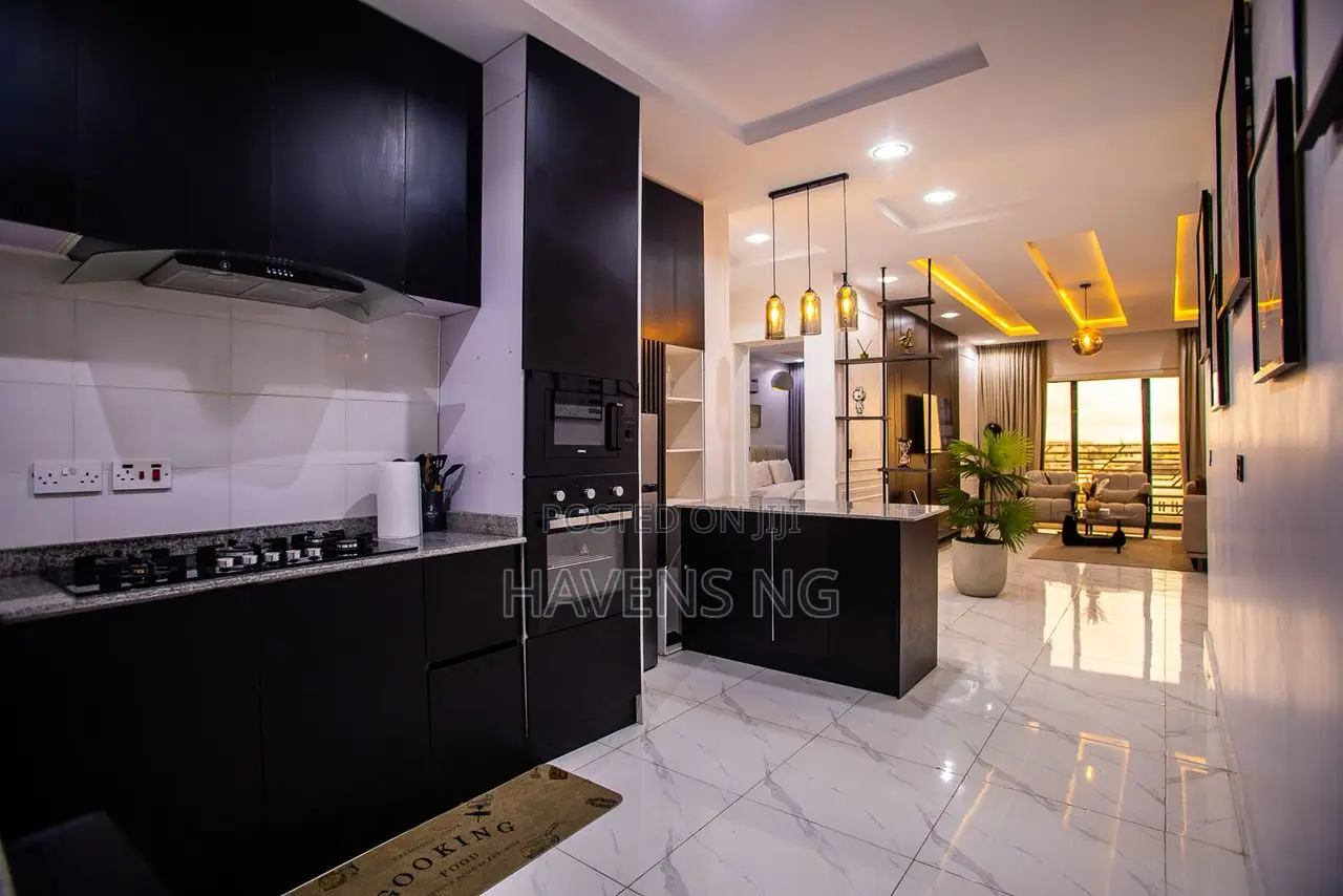 Luxury 2-Bedroom Serviced Apartment