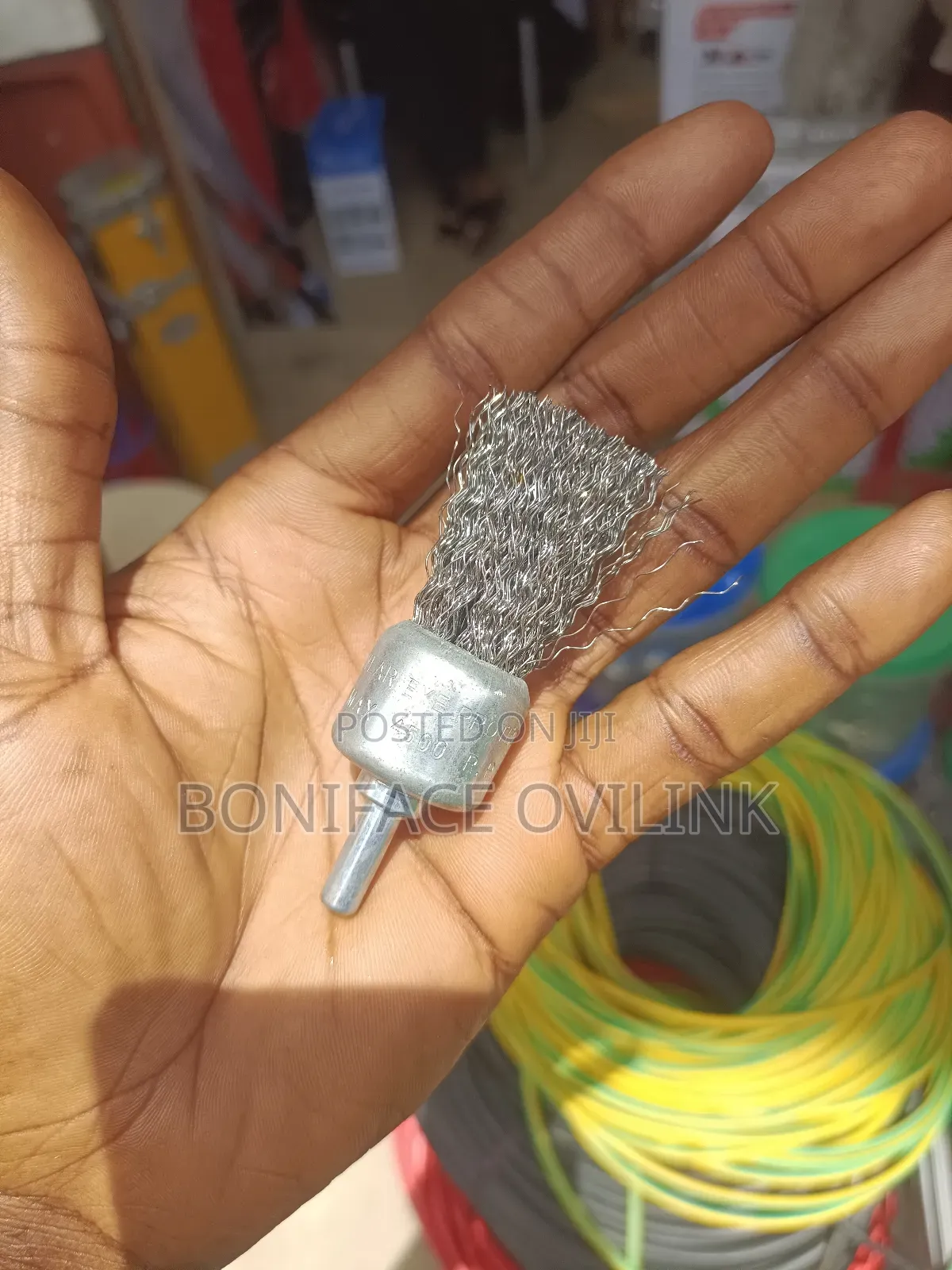 Carrot Wire Brush Soft