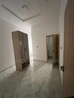 4bdrm Duplex in Ikota for rent