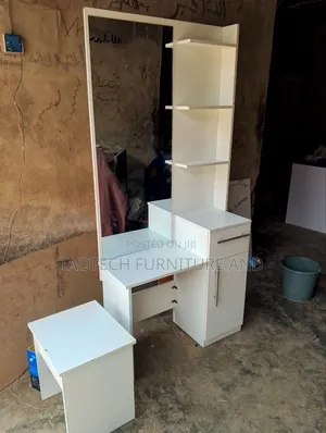Standard Dressing Mirror