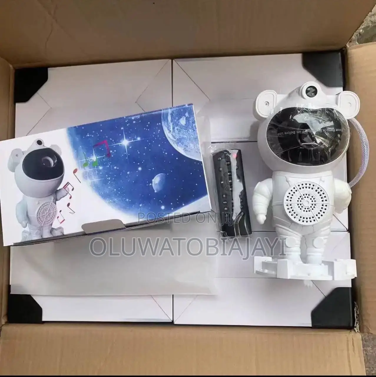 Astronaut Starlight Projector Led And  Bluetooth Speaker