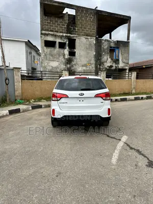 Kia Sorento 2015 White
