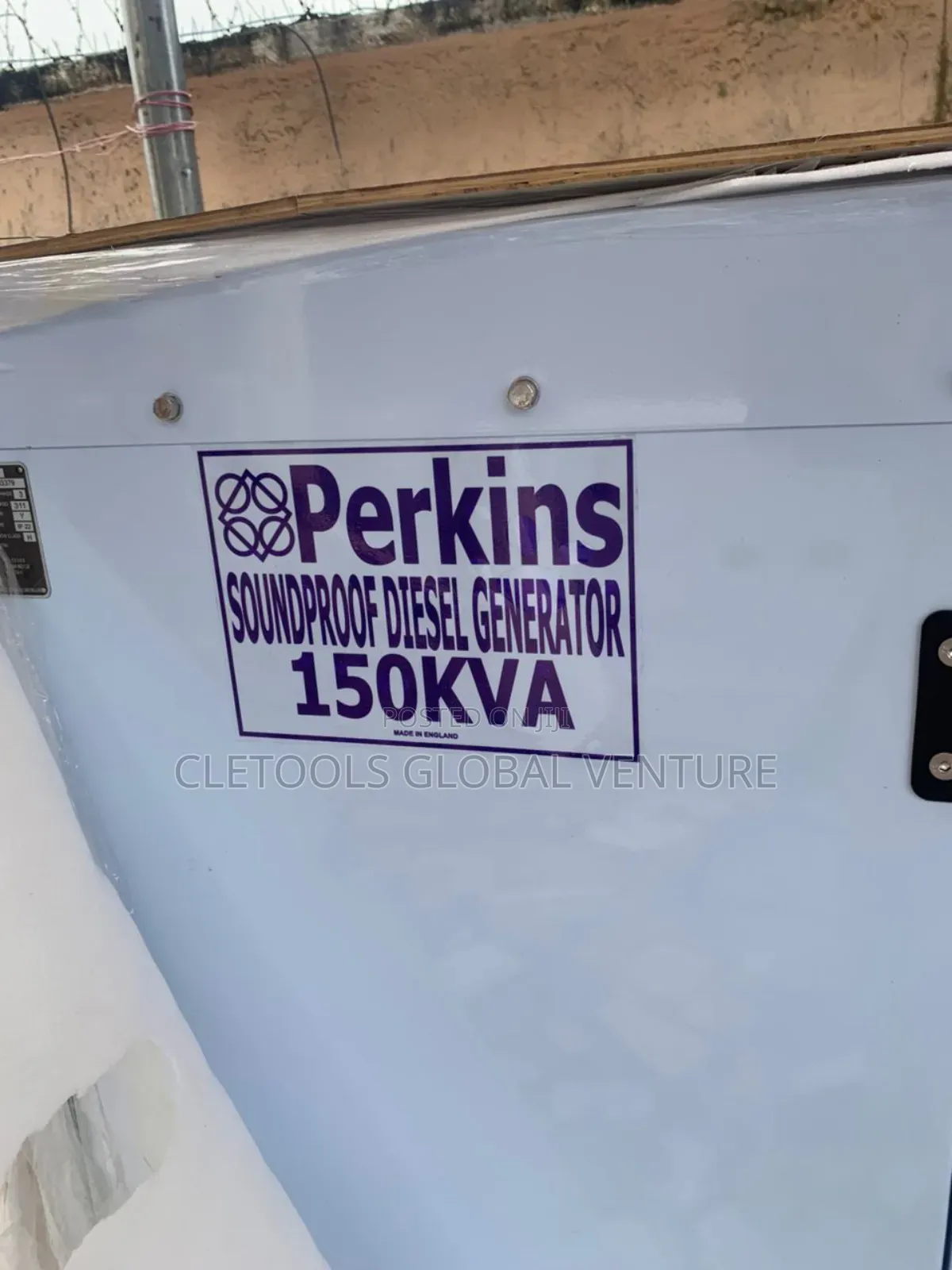 Perkins Soundproof Diesel Generator 150kva