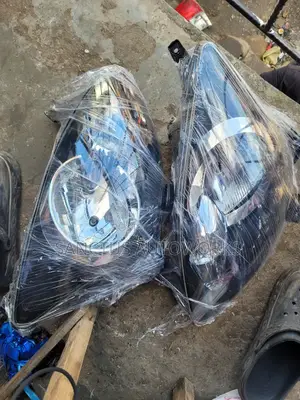 Headlight Toyota Aygo