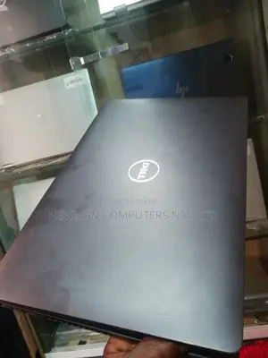 Laptop Dell Latitude E5500 8GB Intel Core i7 SSD 256GB