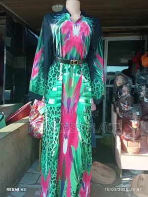 Beautiful Gown W It With Belt