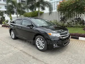 Toyota Venza XLE AWD 2013 Black