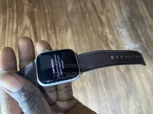 Apple Watch Series 7 45mm