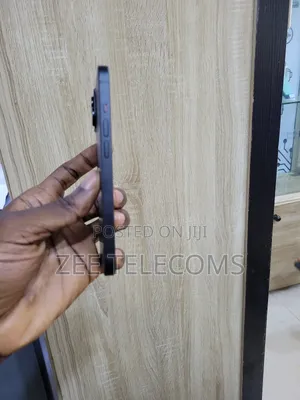 Apple iPhone 15 128 GB Black