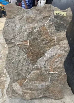 40x50 Spanish Crack Wall