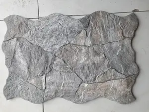 42x65 Spanish Crack Wall