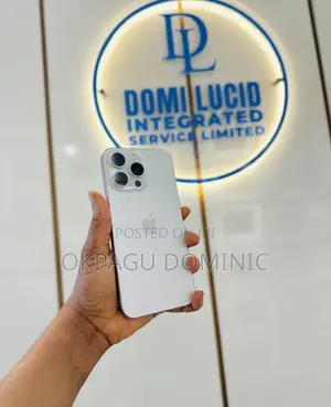 Apple iPhone 15 Pro Max 256 GB White