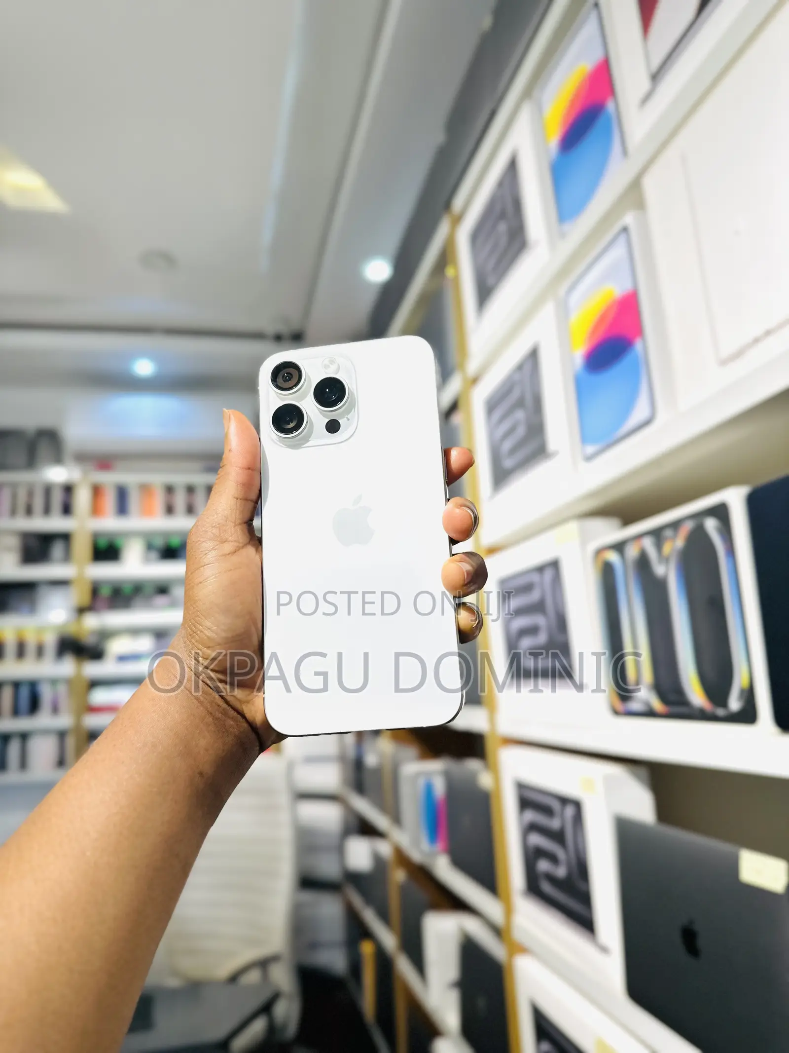 Apple iPhone 15 Pro Max 256 GB White