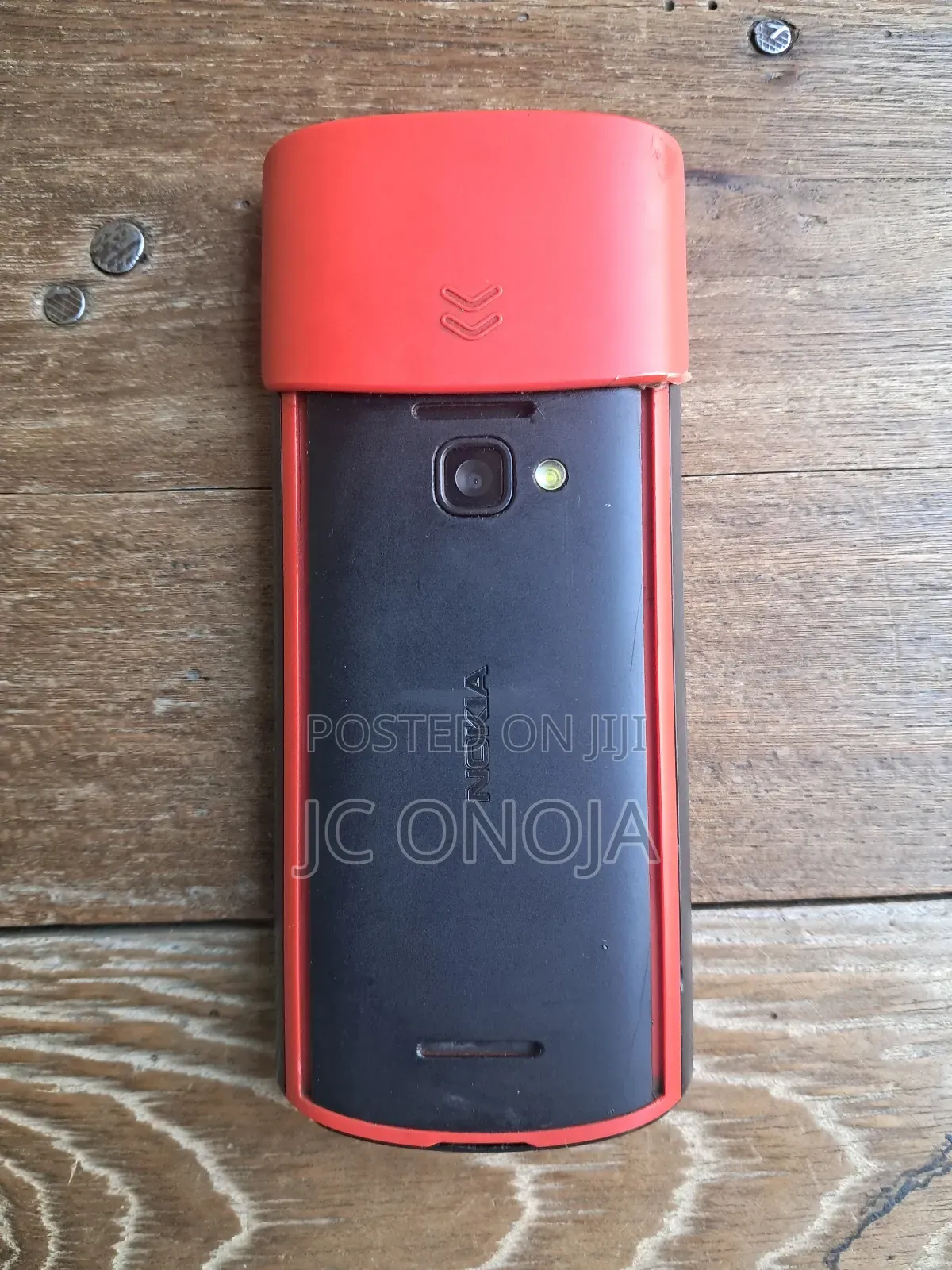 Nokia 5710 XpressAudio Red
