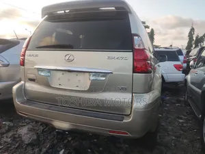 Lexus GX 470 2009 Gold