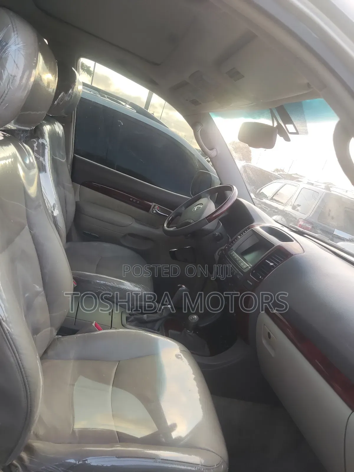 Lexus GX 470 2009 Gold