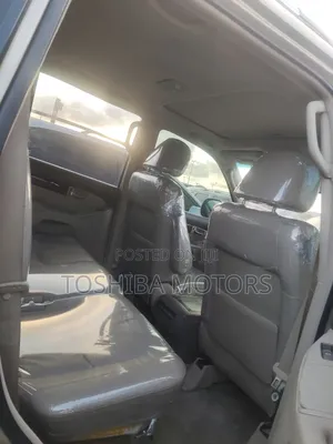 Lexus GX 470 2009 Gold