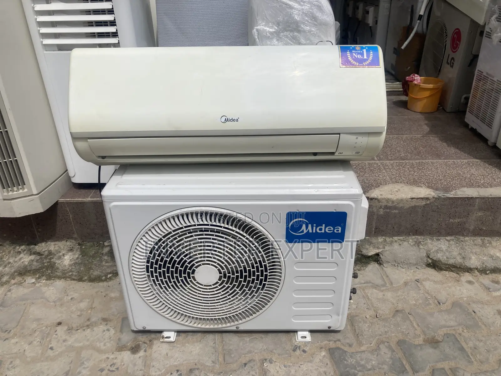 Medea Split Air Conditioner 1.5hp