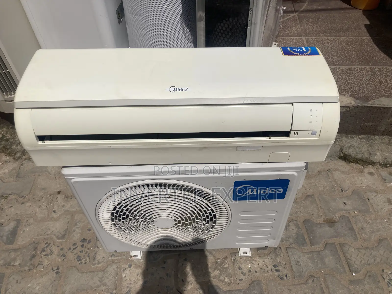 Media LVS Air Conditioner