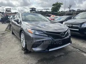 Toyota Camry 2020 Gray