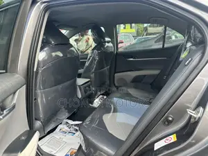 Toyota Camry 2020 Gray