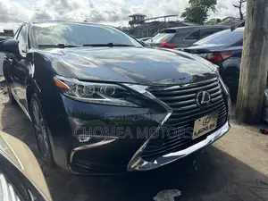 Lexus ES 2017 Black