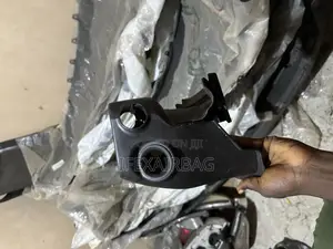 Steering Neck Cover for Hyundai Santafe 2016